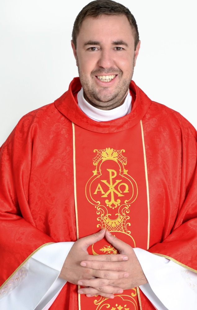Pe. Fernando de Carvalho ok