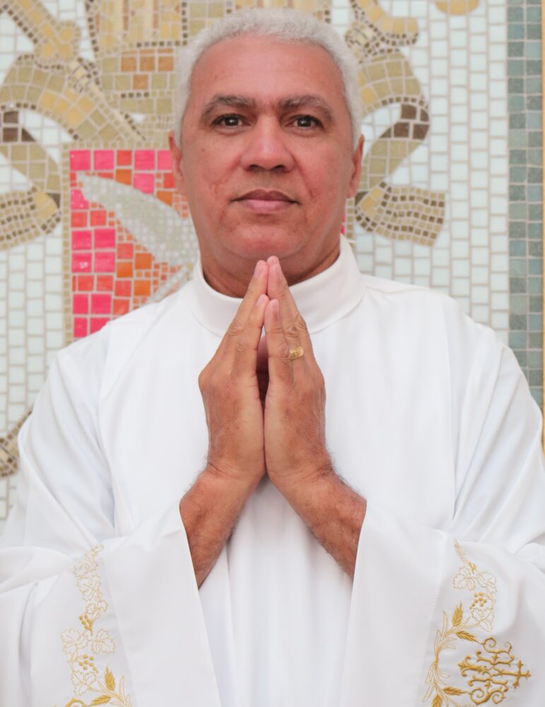 Diácono Edmundo Vieira de Santana ok