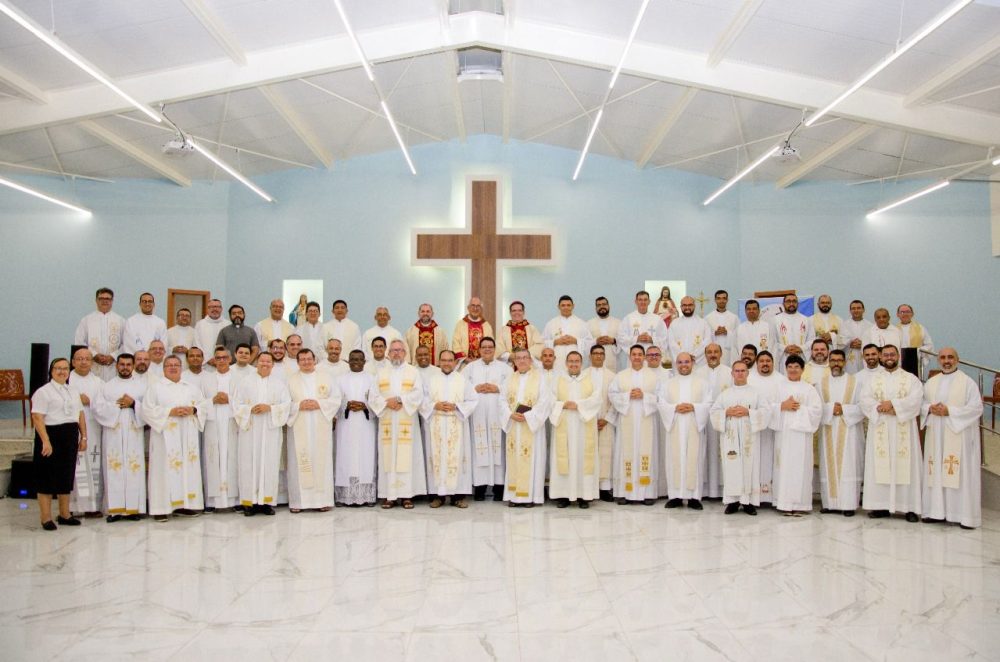 Padre da Diocese de Umuarama participa do Encontro Nacional de Diretores Espirituais