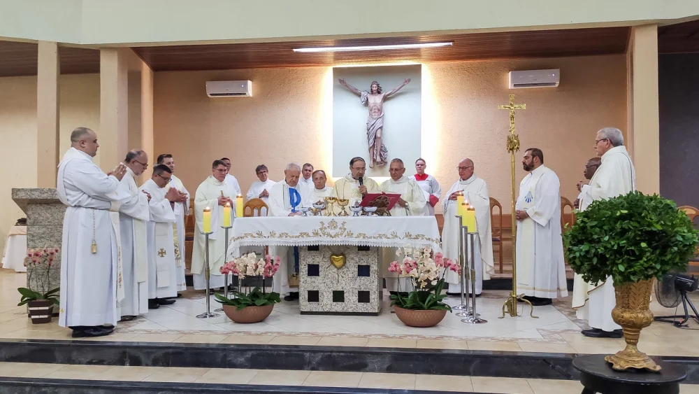 Jubileu de Ouro do Monsenhor José Dantas: 50 Anos de serviço e devoção