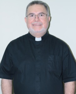 Pe. Carlos Alberto de Figueiredo ok 1 1 242x300 1