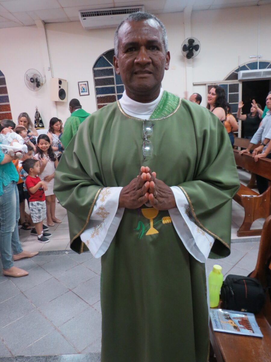 Diác. Jair Roseno par. santa clara